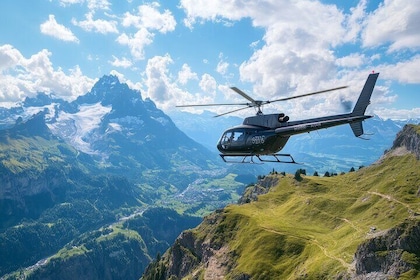 Dolomites from Above 1H Exclusive Heli Experience from Venice