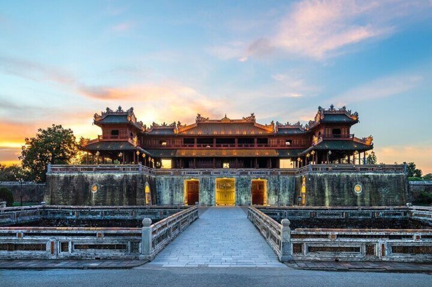 Hue City & Scenic Hai Van Pass – Small Group Full Day Tour