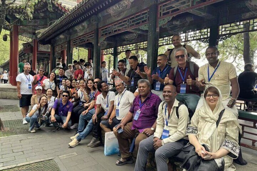Half Day Tour of Beijing's Summer Palace with Guide and Driver