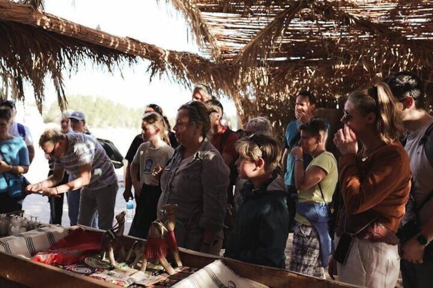 Desert Jeep Tour Adventure in Hurghada with Stargazing and Dinner