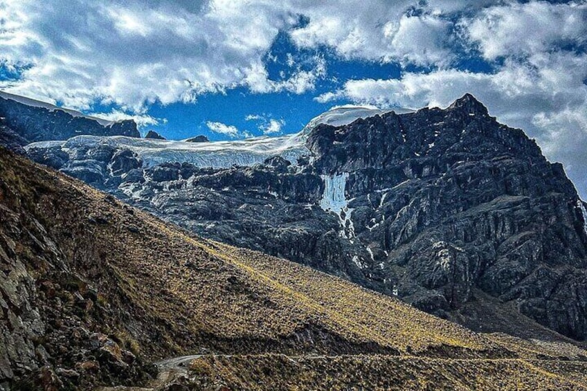 Huaraz Bike Tour Escapade in the Andes