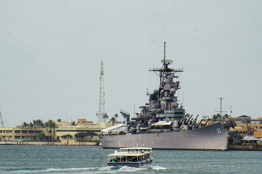 Pearl Harbor Battleship Missouri Memorial and USS Arizona