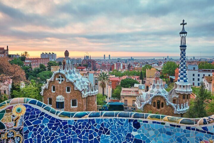  6-Hour Scenic and Cultural Highlights Barcelona in a Day Tour