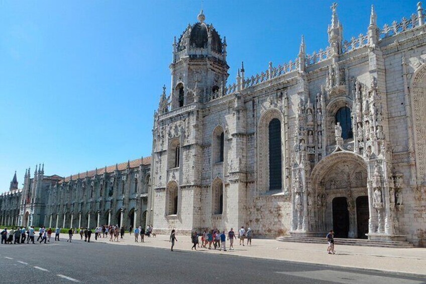 Lisbon: Tour of Belem and Jerónimos Monastery