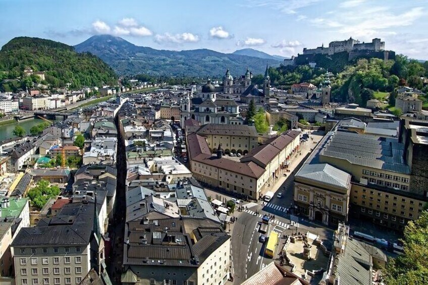 Private Hallstatt and Salzburg from Vienna with Skywalk