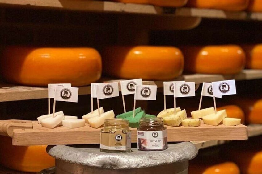 Bruges Private Culinary Tour with 8 Tastings