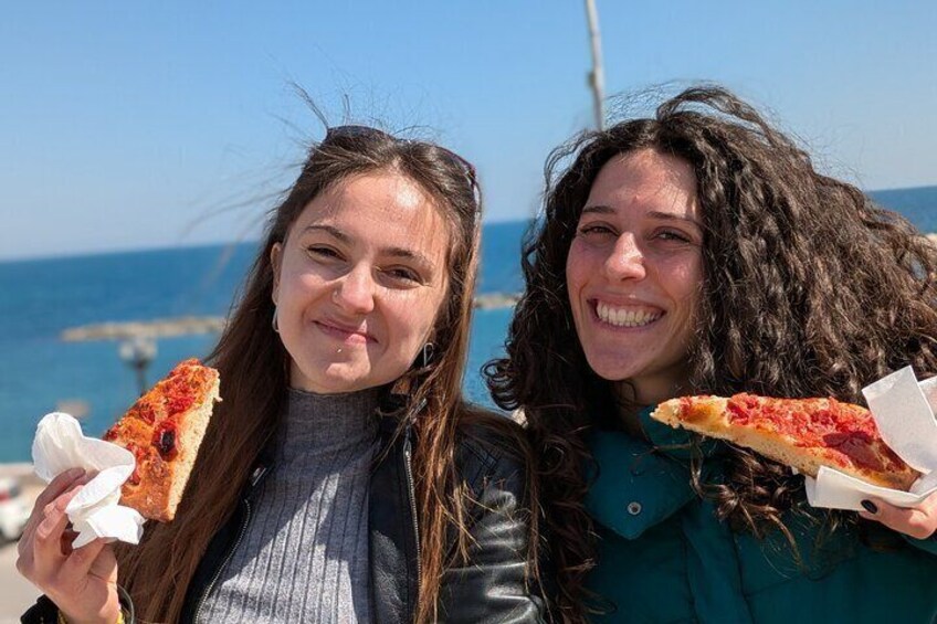 Bari Street Food Tour with Wine Tasting and Historic Sights
