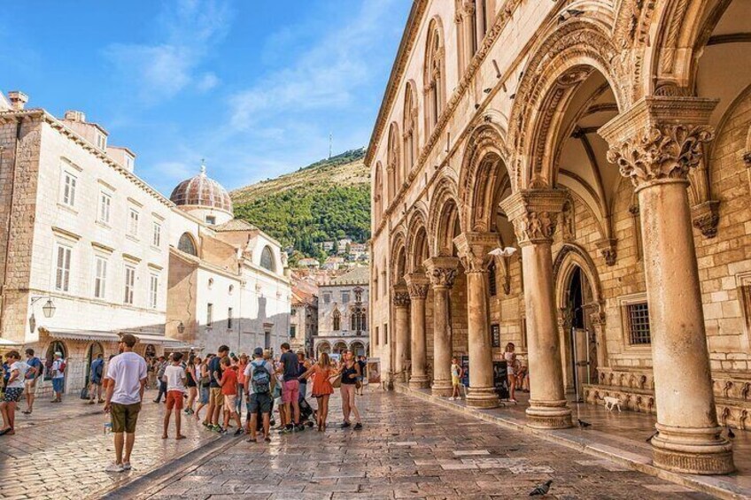 Day trip from Budva to Dubrovnik