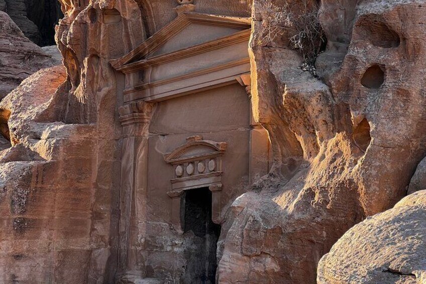 Discover Petra Hidden Gems 