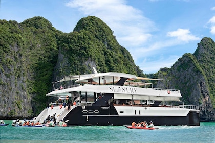 Phuket : Croisière de luxe au coucher du soleil sur l'île de James Bond