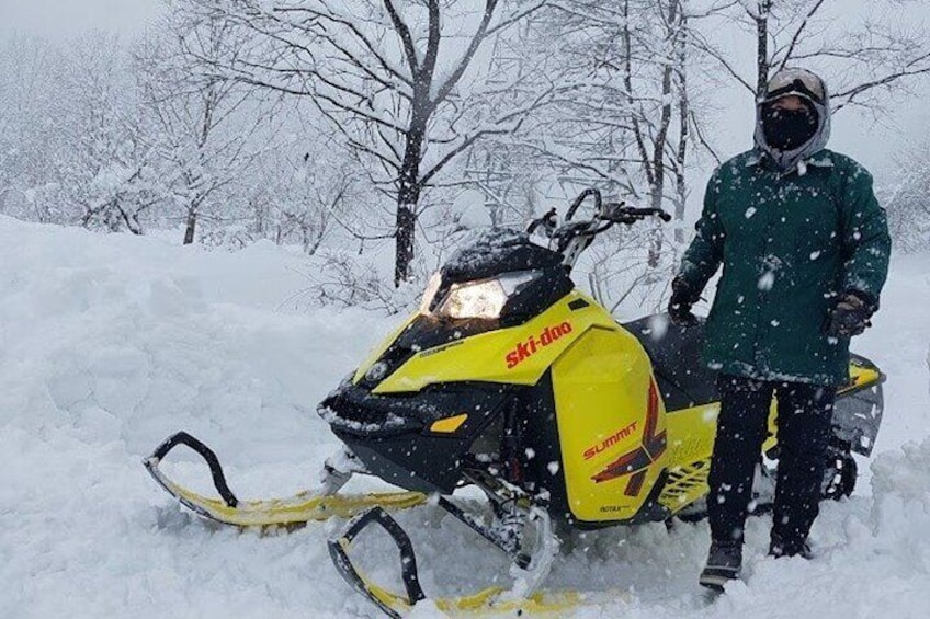 Winter Holiday Snowmobiling in Nozawa Onsen Area