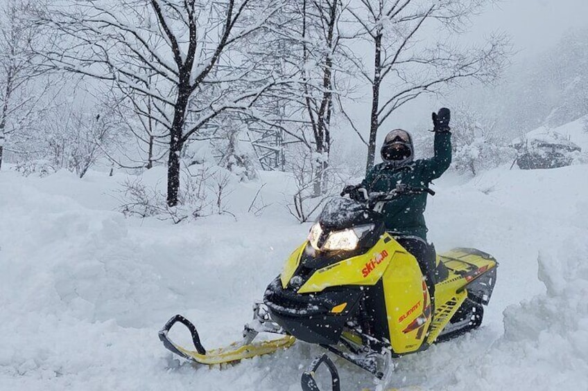 Winter Holiday Snowmobiling in Nozawa Onsen Area