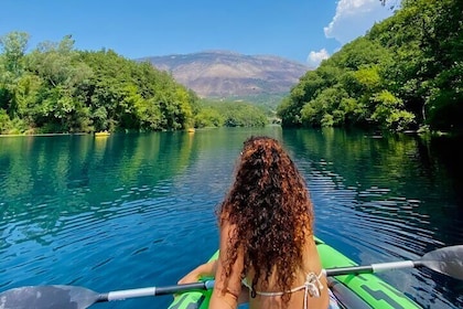 Blue Eye Kayak , Walking Tour & Lekursi Castle