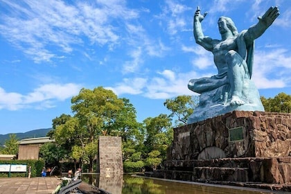 Nagasaki 6hr Private Tour with Licensed Guide & Bus (Max 15 Pax)