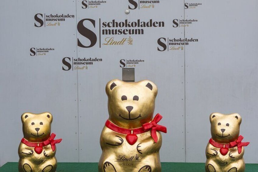 A Guided Tour in Chocolate Museum & Old Town