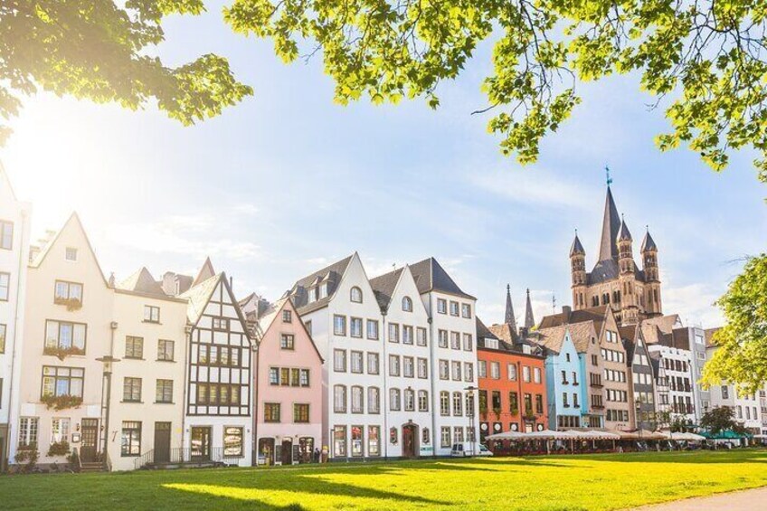 A Guided Tour in Chocolate Museum & Old Town 