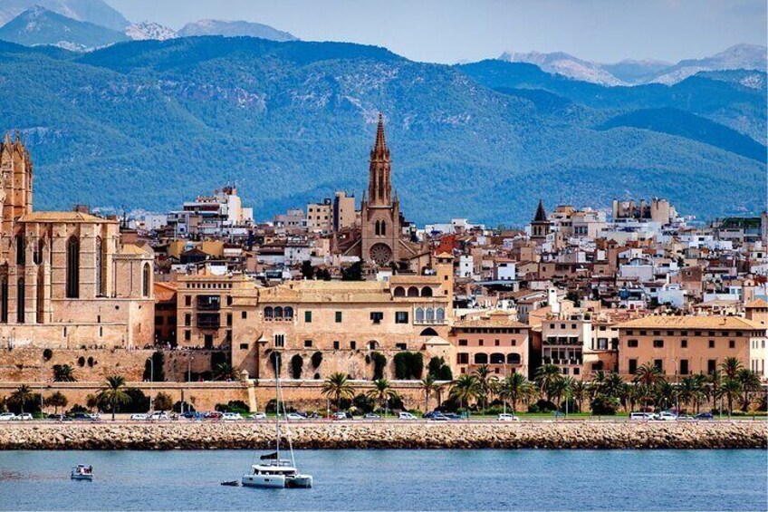 Palma de Mallorca Walking Tour with Local Food Tastings