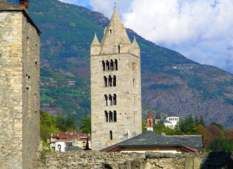 Aosta: Guided Walking Tour