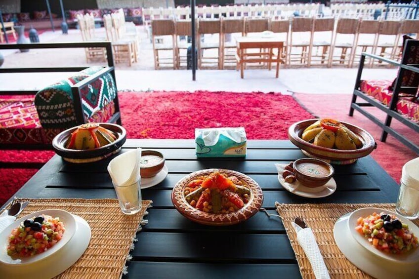Marrakech:HotAir Balloon at Sunrise&Free Evening in Agafay Desert