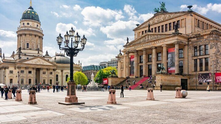 Warnemünde Shore Excursion Private WWII and Cold War Berlin Tour