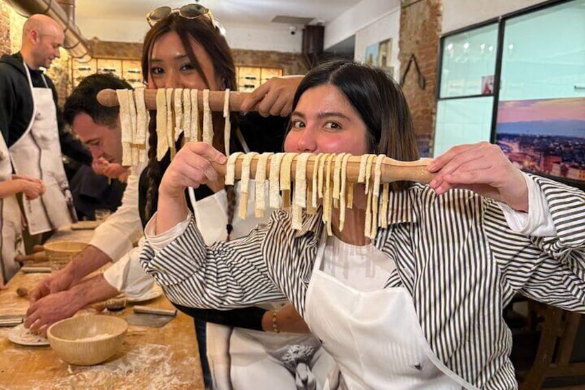 Florence Fresh Pasta Cooking Class: Unlimited Wine & Free Aprons!