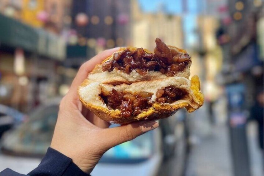 Mei Lai Wah Pineapple Pork Buns