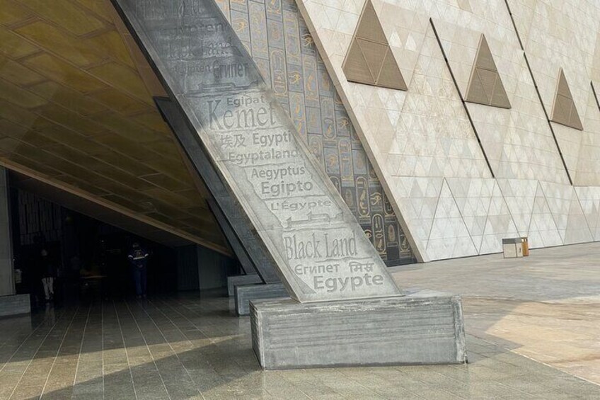 Grand Egyptian Museum, Giza Pyramids and Khan Elkhalili Market