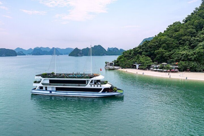  Ha Long Bay Day Tour by 5 Stars Luxury Cruise