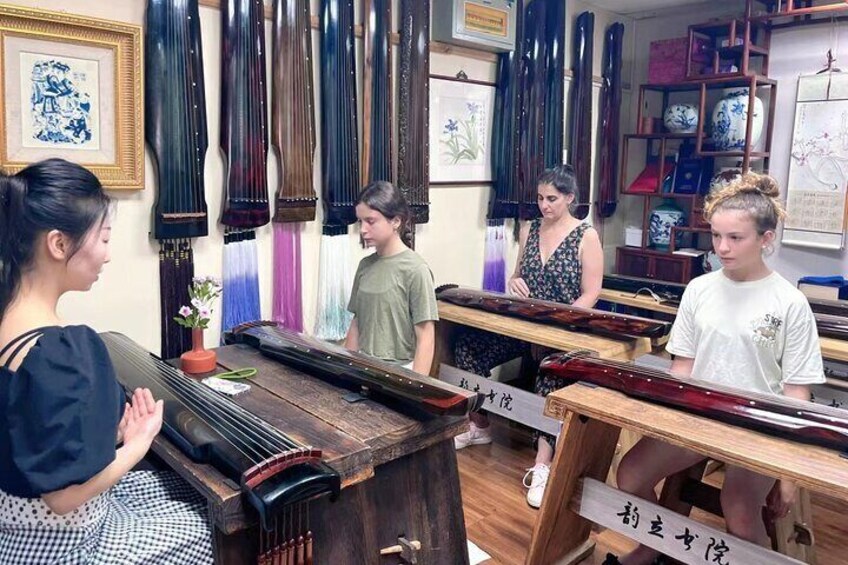 Chinese Musical Instrument Guqin Class