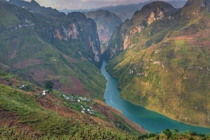 Ha Giang Loop Tour 4D and 3N Easy Rider