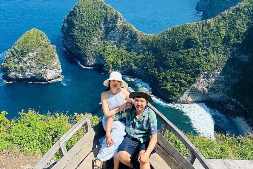 Kelingking Beach west side of Nusa Penida 