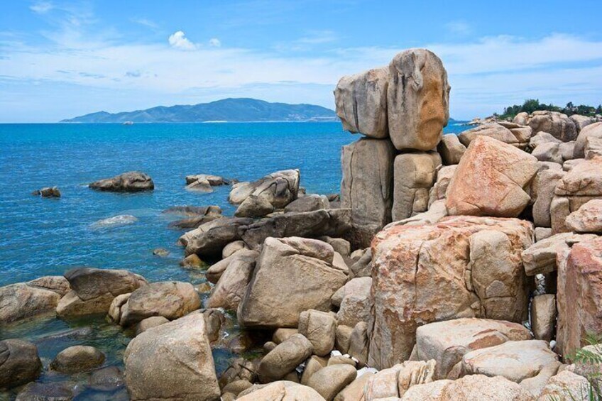 Chong Promontory Rocks - A unique destination in Nha Trang.