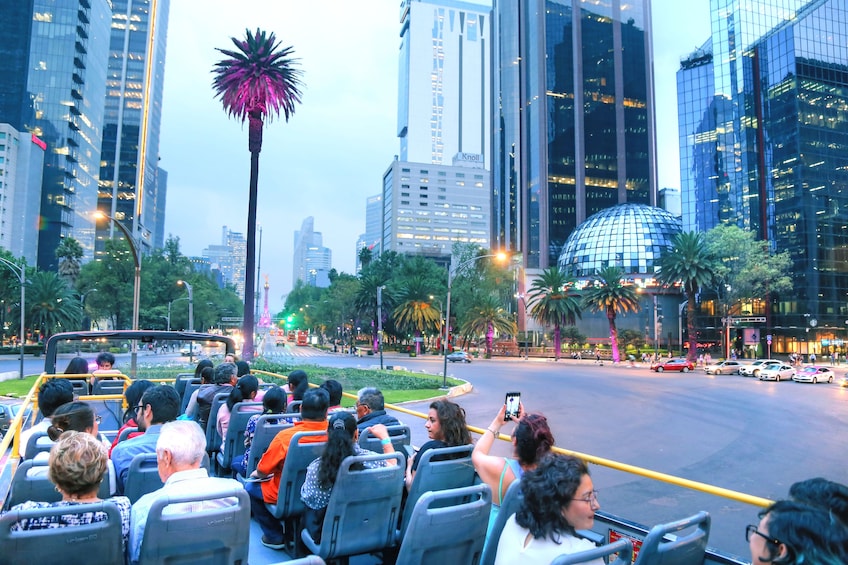 Turibus Hop-on Hop-off City Tour Mexico City