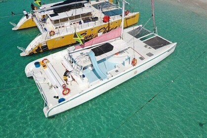 SUNSET PARTY CATAMARAN NEGRIL with transfers from Montego Bay