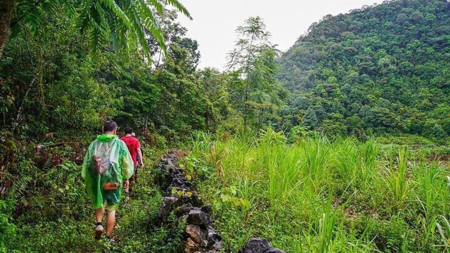 Ba Be Lake Boat Trip Motorbike Tour 2D1N from Cao Bang