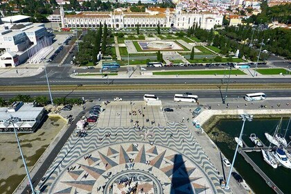 Private Wine Tasting and Lisbon Tour with lunch