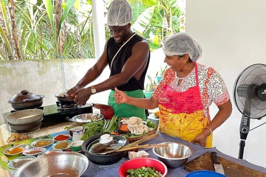 Authentic Sri Lankan Cooking Class in Mirissa