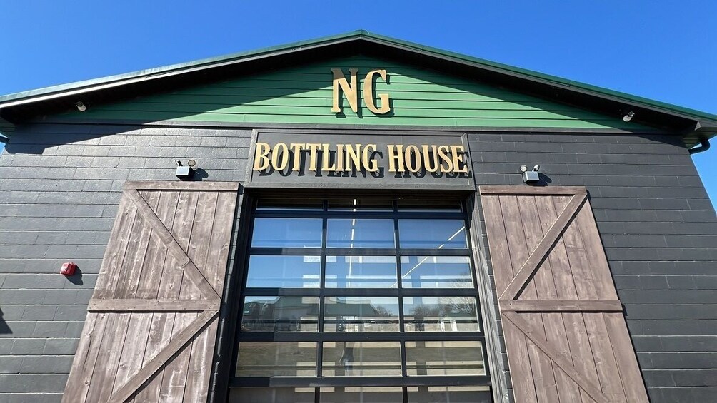 Uncle Nearest Distillery Bus Tour with Tastings from Nashville