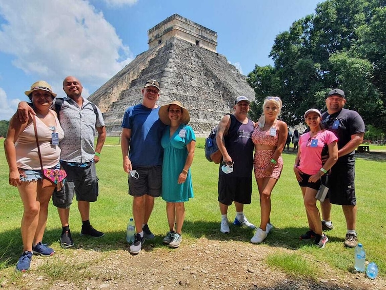 2x1: Chichen Itza with Buffet & Catamaran to Isla Mujeres