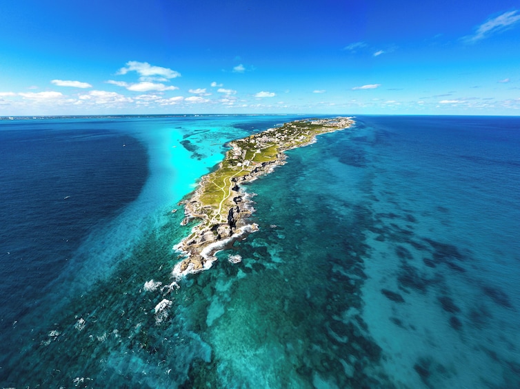 Isla Mujeres Catamaran & optional Chichen Itza Early Access