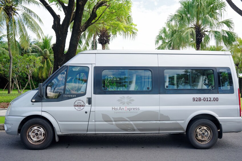 Car Hire & Driver: Ho Chi Minh City Tour (Half-day)