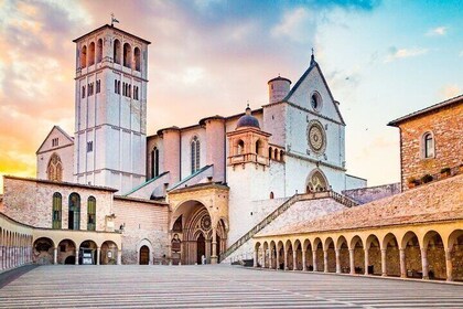 Assisi Cascia private tour, Basilica of St. Francis and St. Rita