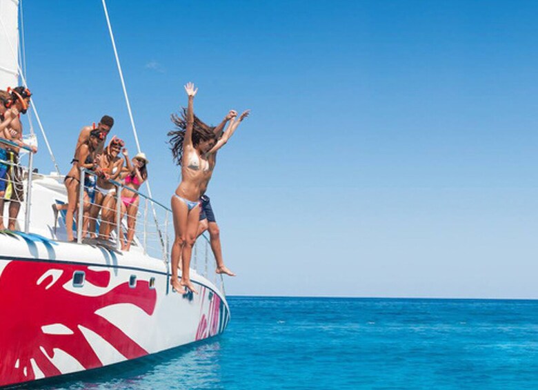 Tropical Dreamer Cruise 