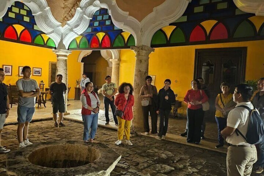 Campeche Through the Theater Staged Pedestrian Tour