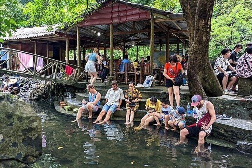 From Hanoi: Luxury Cruise explore Lan Ha Bay & Viet Hai Village