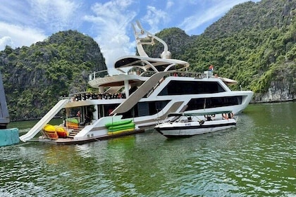 From Hanoi: Luxury Cruise explore Lan Ha Bay & Viet Hai Village