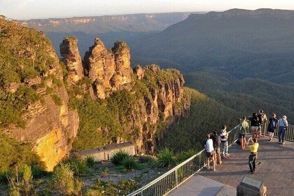 Full Day Blue Mountains Tour from Sydney in a small Group