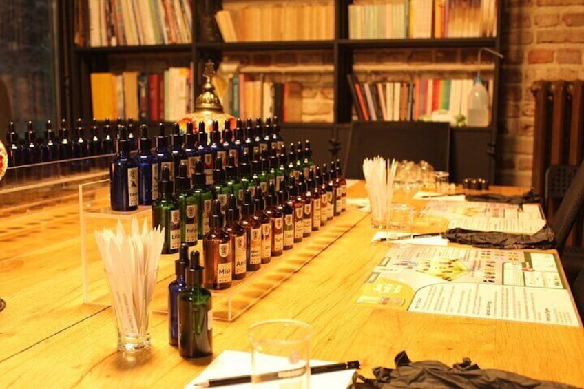 Istanbul Perfume Workshop with a Professional & Bosphorus