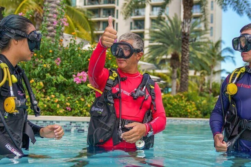 Learn to Scuba Dive in Grand Cayman