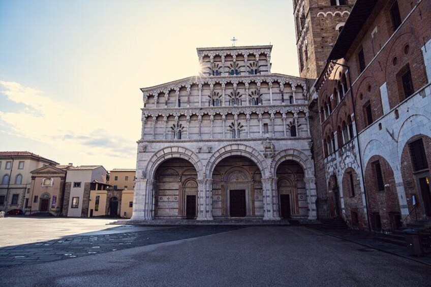 History and Sights, a Lucca Walking Tour